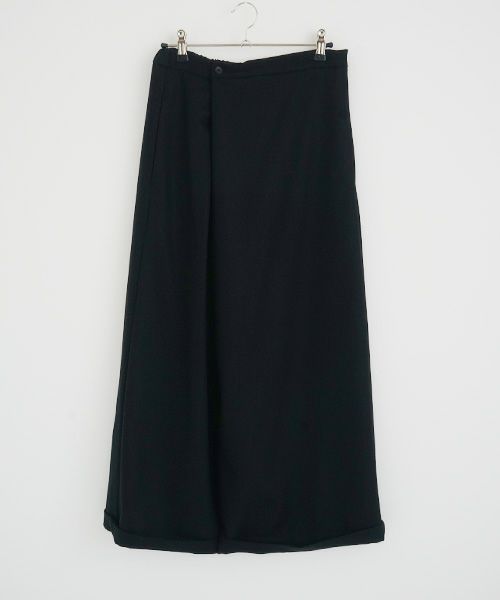 Mochi.モチ.asymmetry wide pants [ma22-pt-02/black/・1]