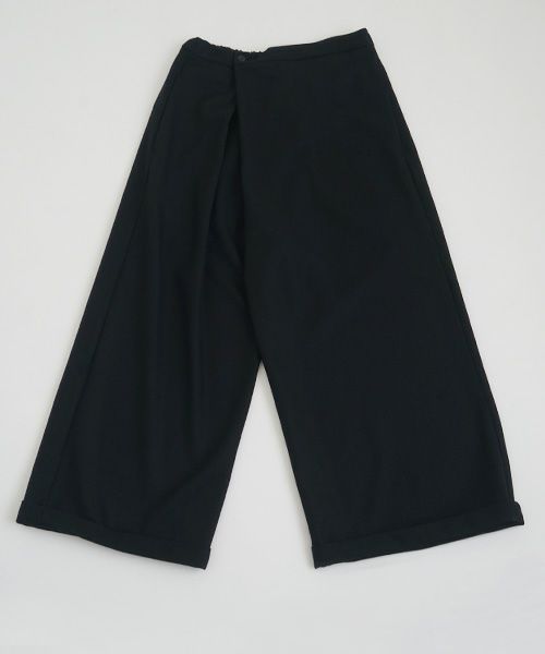 Mochi.モチ.asymmetry wide pants [ma22-pt-02/black/・1]