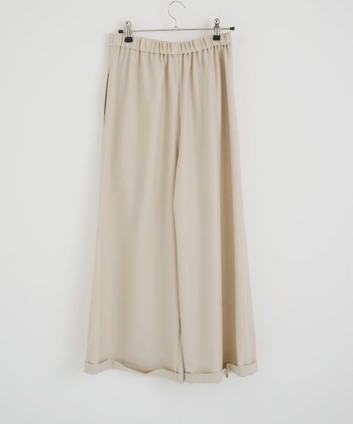 Mochi.モチ.asymmetry wide pants [ma22-pt-02/off beige]