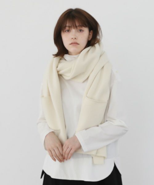 Mochi.モチ.pocket knit stole [m-a22-s-01/off white]