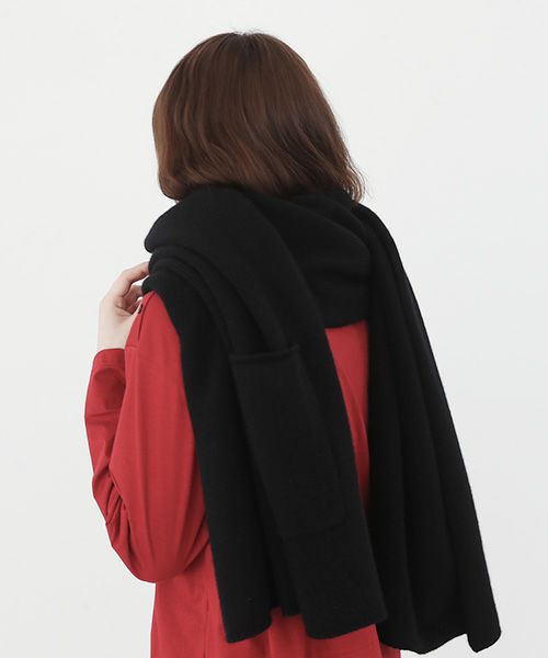 Mochi.モチ.pocket knit stole [m-a22-s-01/black]