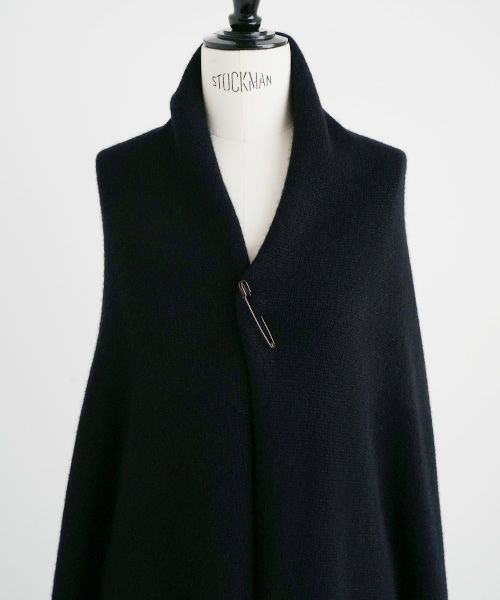Mochi.モチ.pocket knit stole [m-a22-s-01/black]