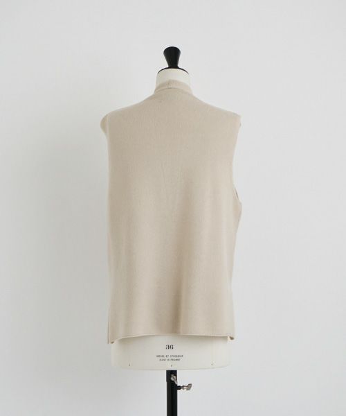 Mochi.モチ.cashmere v-neck vest [ma22-kn-01/off white]