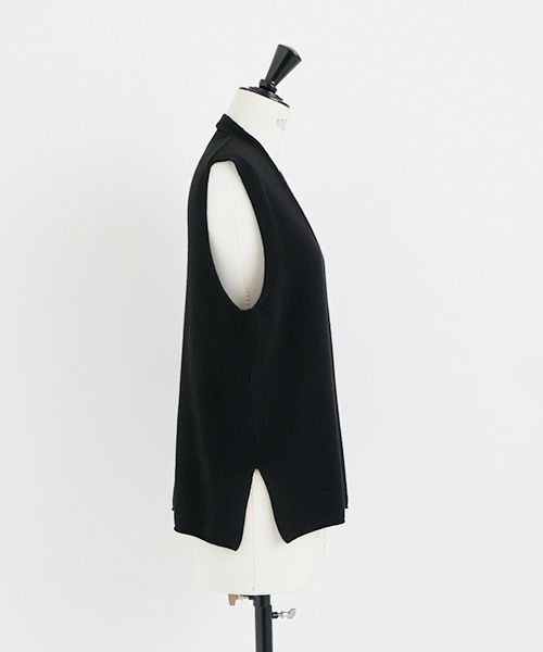 Mochi.モチ.cashmere v-neck vest [ma22-kn-01/black・sa]