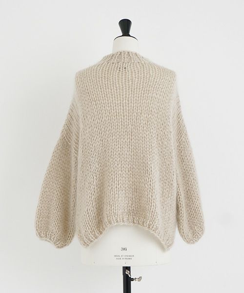 Mochi.モチ.hand knitted sweater [ma22-kn-04/beige]