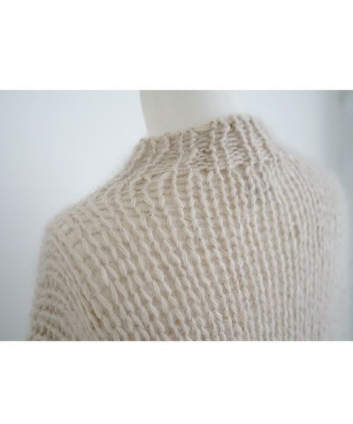 Mochi.モチ.hand knitted sweater [ma22-kn-04/beige]