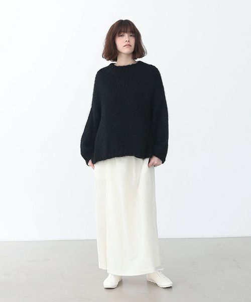 Mochi.モチ.hand knitted sweater [ma22-kn-04/black]