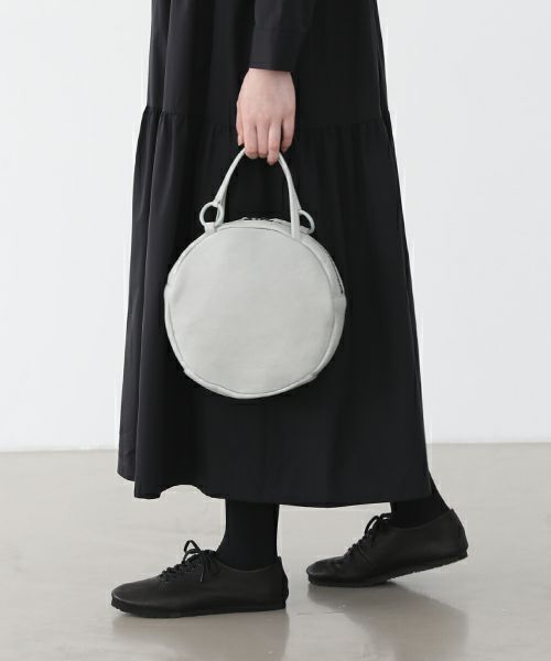 Mochi.モチ.circle bag [ma-pro-15-/green grey]