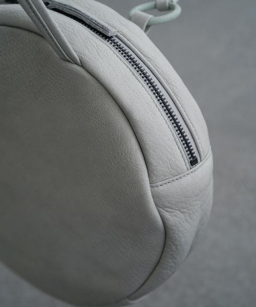 Mochi.モチ.circle bag [ma-pro-15-/green grey]