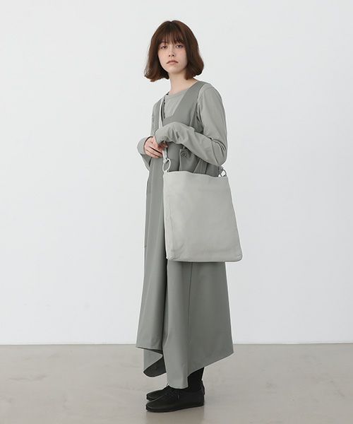 Mochi.モチ.square shoulder bag [ma-pro-16-/green grey]