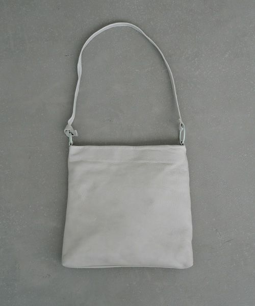 Mochi.モチ.square shoulder bag [ma-pro-16-/green grey]