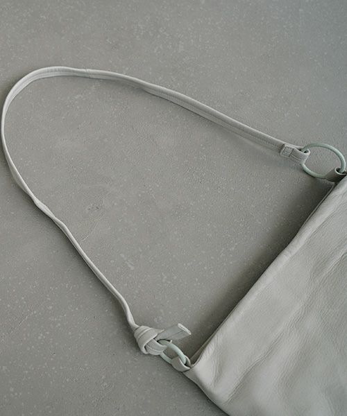 Mochi.モチ.square shoulder bag [ma-pro-16-/green grey]