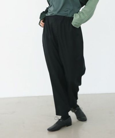 VU<br>ヴウ<br>wide easy pants vu-a22-p07[BLACK]_