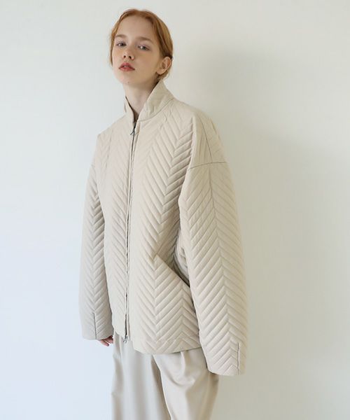 VU.ヴウ.zigzag stand collar bluson vu-a22-b12[OFF WHITE]_