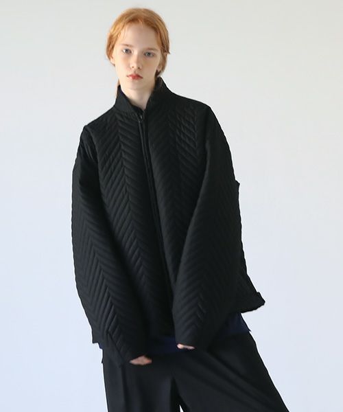 VU.ヴウ.zigzag stand collar bluson vu-a22-b12[BLACK]