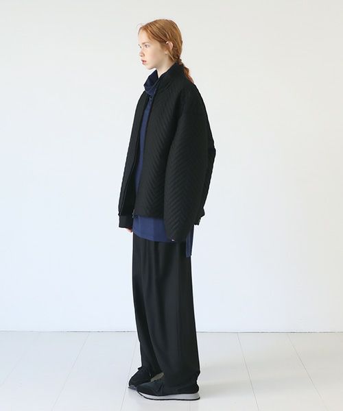 VU.ヴウ.zigzag stand collar bluson vu-a22-b12[BLACK]