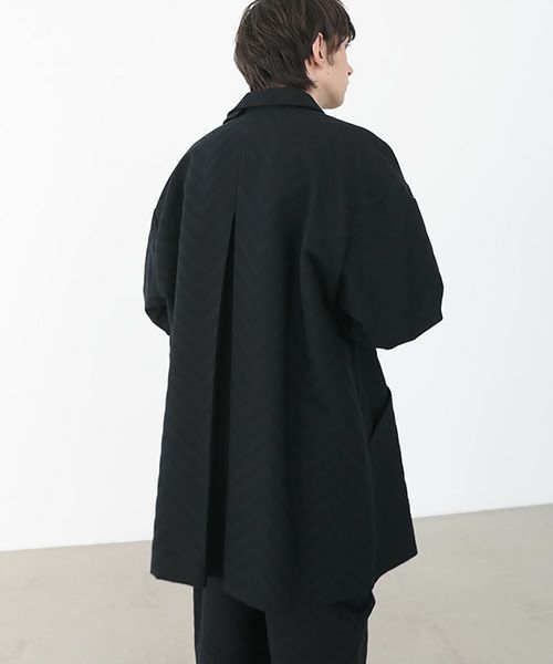 VU.ヴウ.zigzag sten collar coat vu-a22-c14[BLACK]