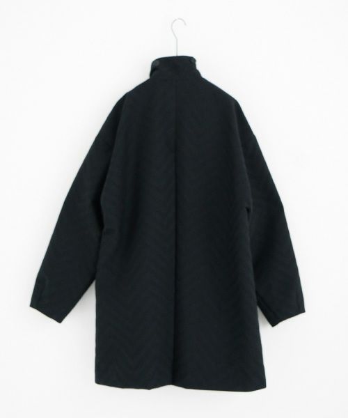 VU.ヴウ.zigzag sten collar coat vu-a22-c14[BLACK]