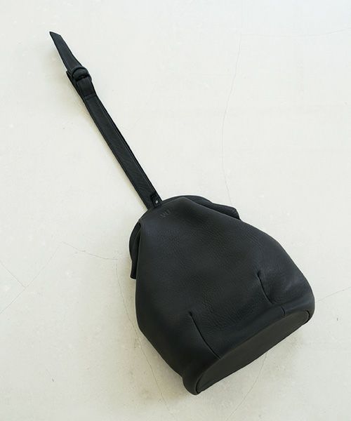 VU PRODUCT.ヴウプロダクト.vu-product-B11[BLACK].gama one-shoulder rucksack.