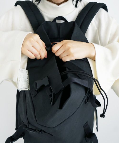 macromauro マクロマウロ.KAOS SMALL 2.0[PENKI BLACK]_