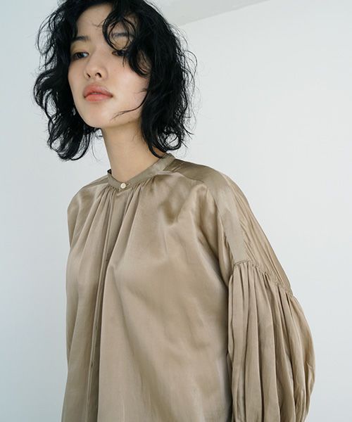 suzuki takayuki スズキタカユキ puff-sleeve blouse [T001-12/bay leaf]