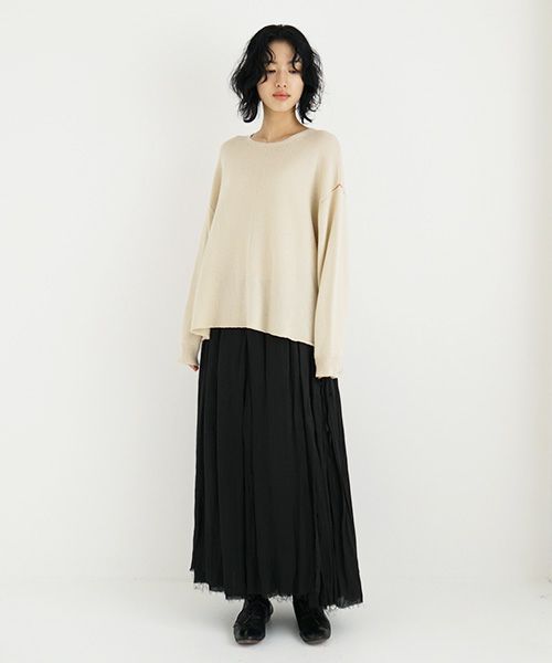 suzuki takayuki.スズキタカユキ.knitted pullover [A231-04/nude]