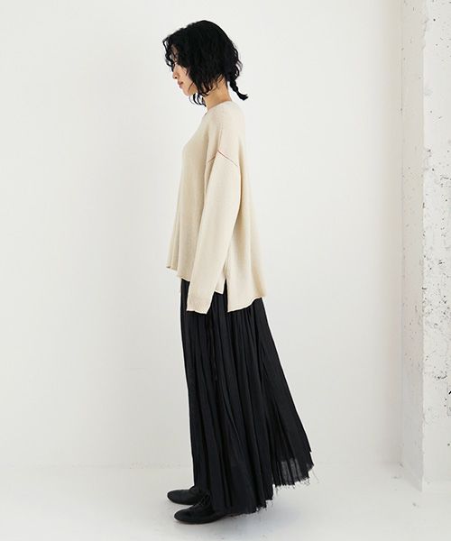 suzuki takayuki.スズキタカユキ.knitted pullover [A231-04/nude]