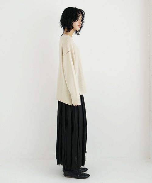 suzuki takayuki.スズキタカユキ.knitted pullover [A231-04/nude]