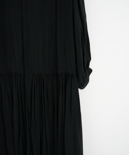 suzuki takayuki.スズキタカユキ.doropped-torso dress [A231-09/black]