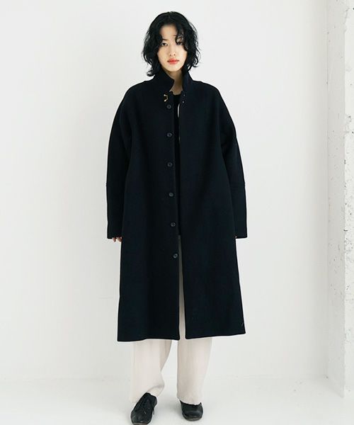 suzuki takayukiスズキタカユキstanding-collar coat [A231-14/black