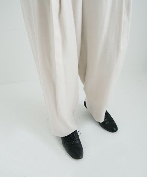 suzuki takayuki.スズキタカユキ.wide legged pants Ⅰ.[A232-13-1/nude]