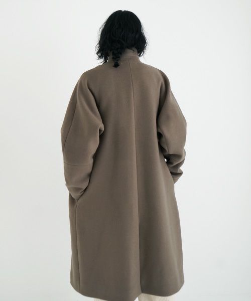 suzuki takayuki.スズキタカユキ.standing-collar coat.[A233-04/tauni olive]