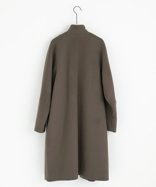 suzuki takayuki.スズキタカユキ.standing-collar coat.[A233-04/tauni olive]