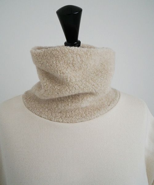 Mochi / home&miles.モチ / ホーム＆マイルズ.turtle neck vest [light beige]