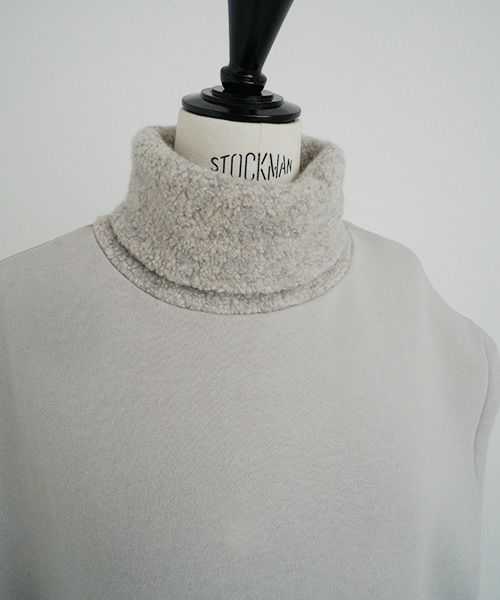 Mochi / home&miles.モチ / ホーム＆マイルズ.turtle neck vest [greige]