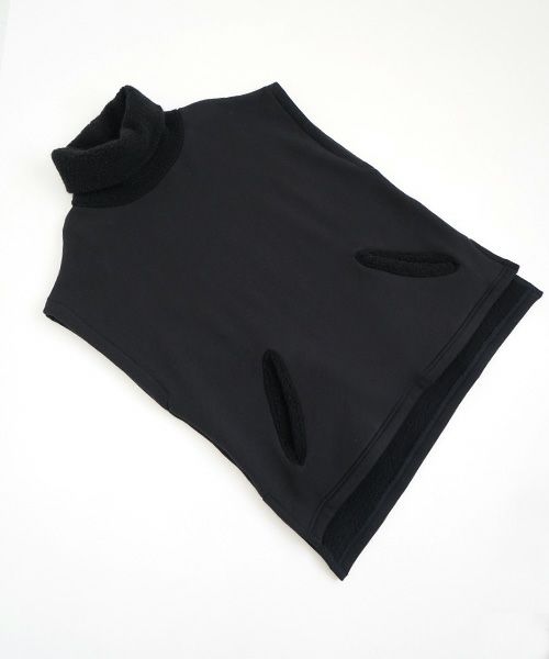 Mochi / home&miles.モチ / ホーム＆マイルズ.turtle neck vest [black]
