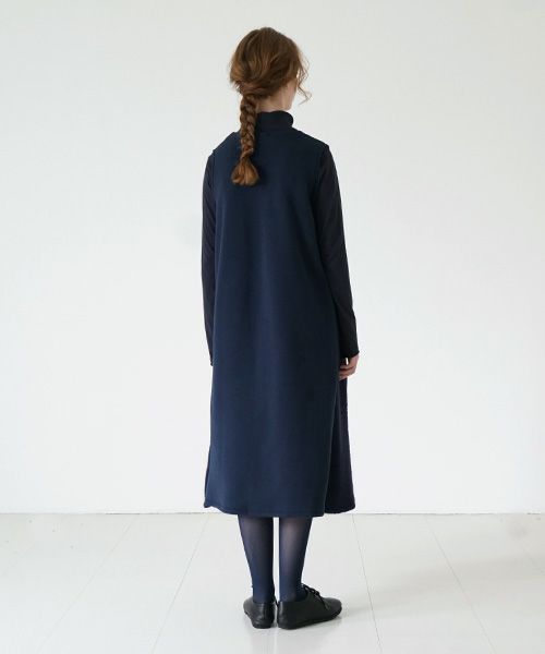 Mochi / home&miles.モチ / ホーム＆マイルズ.v-neck one piece [navy]