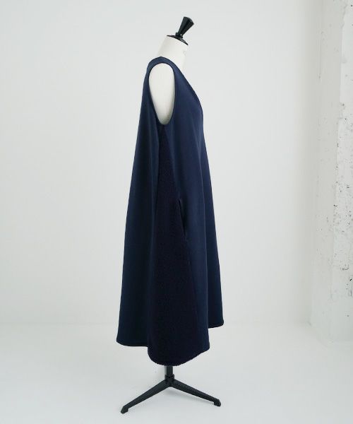 Mochi / home&miles.モチ / ホーム＆マイルズ.v-neck one piece [navy]