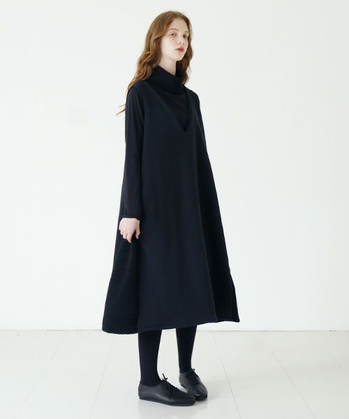 Mochi / home&miles.モチ / ホーム＆マイルズ.v-neck one piece [black]