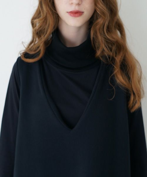 Mochi / home&miles.モチ / ホーム＆マイルズ.v-neck one piece [black]