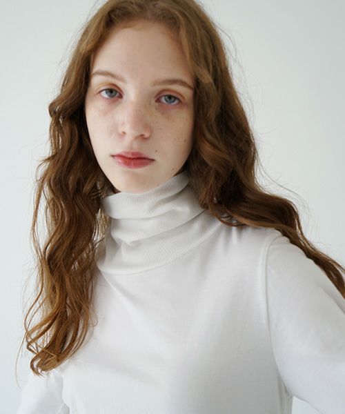 Mochi / home&miles.モチ / ホーム＆マイルズ.turtle-neck cut & saw [off white]