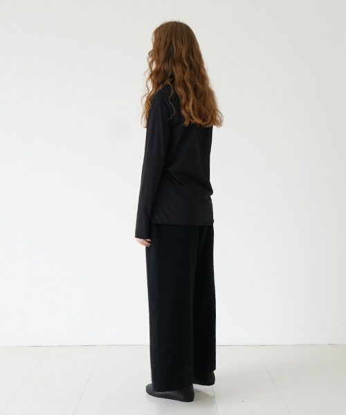 Mochi / home&miles.モチ / ホーム＆マイルズ.turtle-neck cut & saw [black]