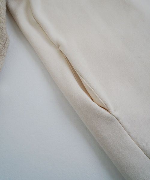 Mochi / home&miles.モチ / ホーム＆マイルズ.sweat one piece [light beige]