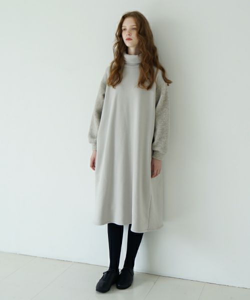 Mochi / home&miles.モチ / ホーム＆マイルズ.sweat one piece [greige]