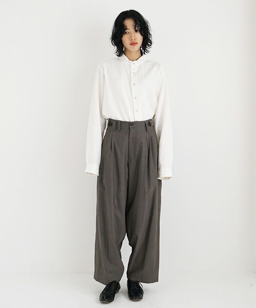 YANTOR.ヤントル.Chambray Wool 2tuck wide Pants[Y225PT05/GREIGE]