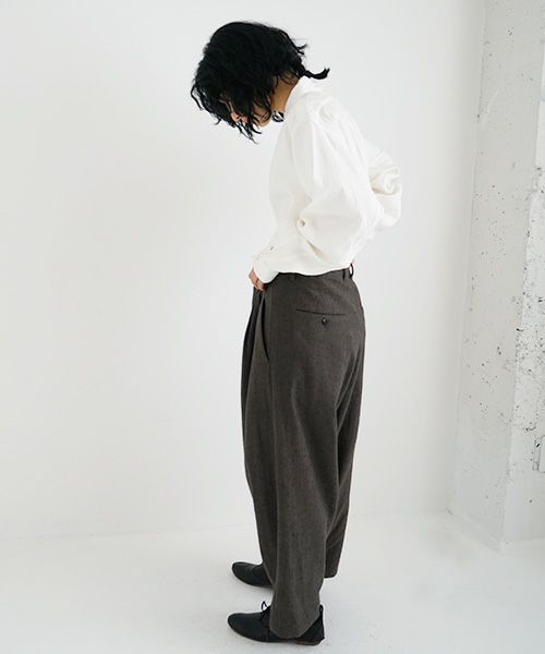 YANTOR ヤントル Stone Nep 2tuck Wide Pants[Y225PT04/CHARCOAL]