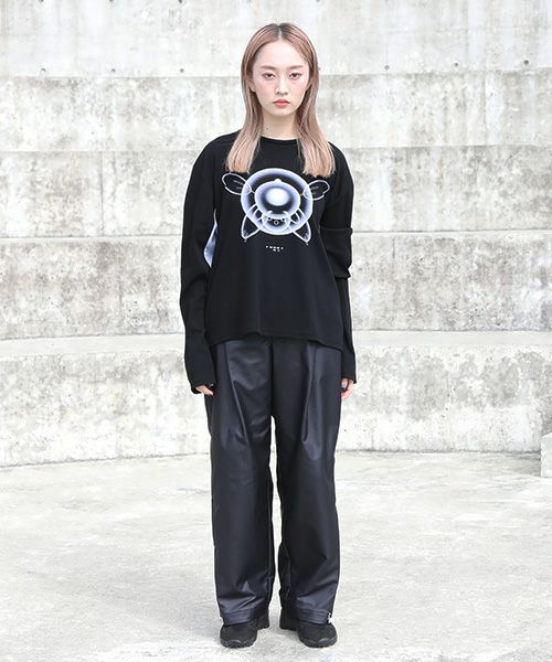 chloma.クロマ.“QUANTUM FOAM” ロングT[22ALT4/BLACK×LIGHT BLUE]