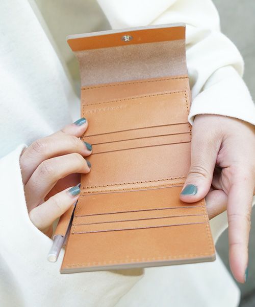 macromauro マクロマウロ.AL FOLDED WALLET [CAMEL.]