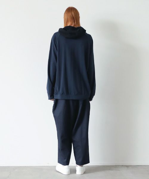 VU.ヴウ.ballon over hoody vu-s23-t10[BLACK×NAVY]_