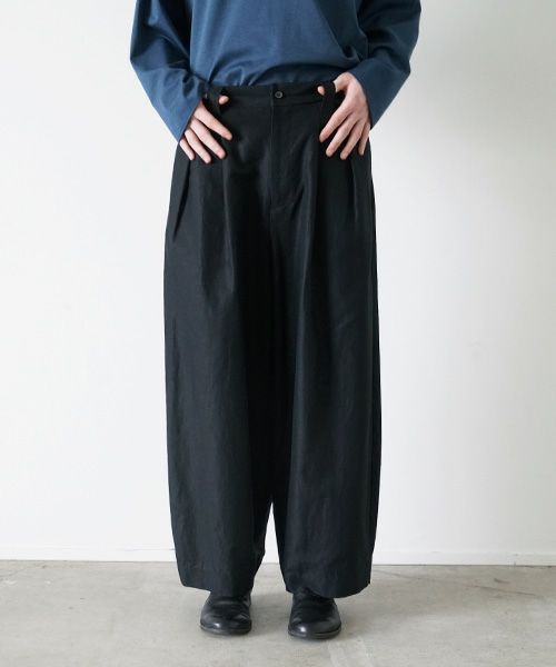 VU.ヴウ.knee wide pants vu-s23-p14[BLACK]:s